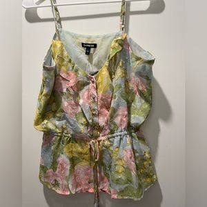 NWT Express floral buttton cani with adjustable straps and tie waist size large